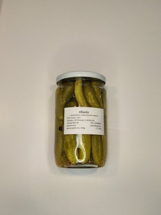 Uhorky v korenenom sladkokyslom náleve