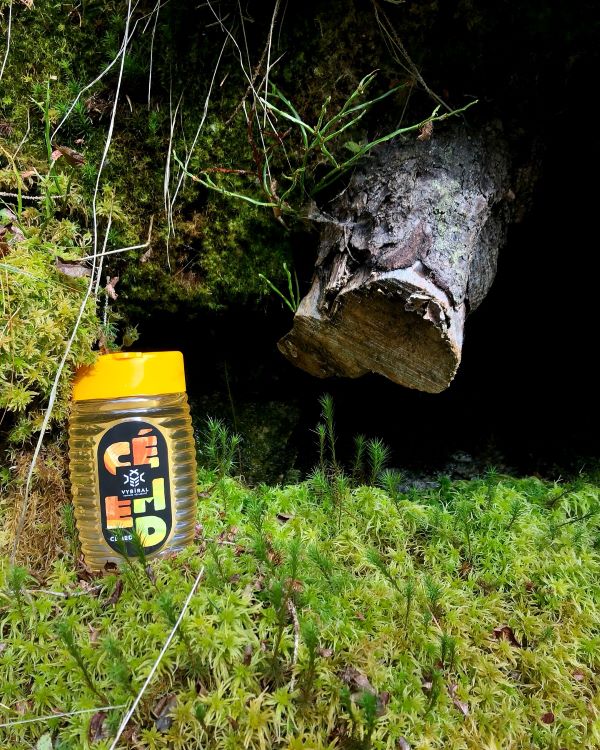 Akátový med s vitamínem C, Cémed